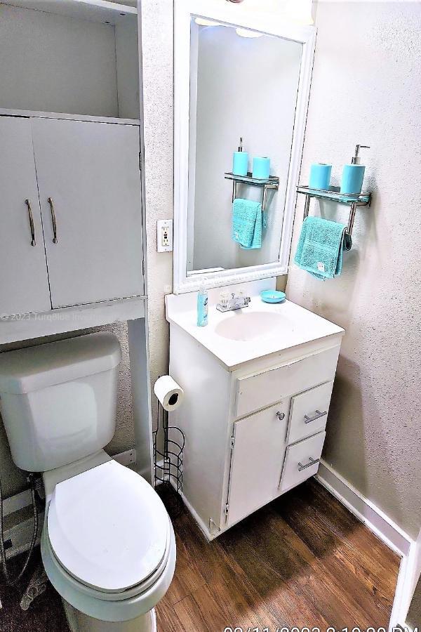 Casaazul-2605B-Pleasure Pier & Beach A Block Away- 3Bed 2Bath 7 Beds- 7 Minutes To Cruise Terminal Galveston Exterior foto